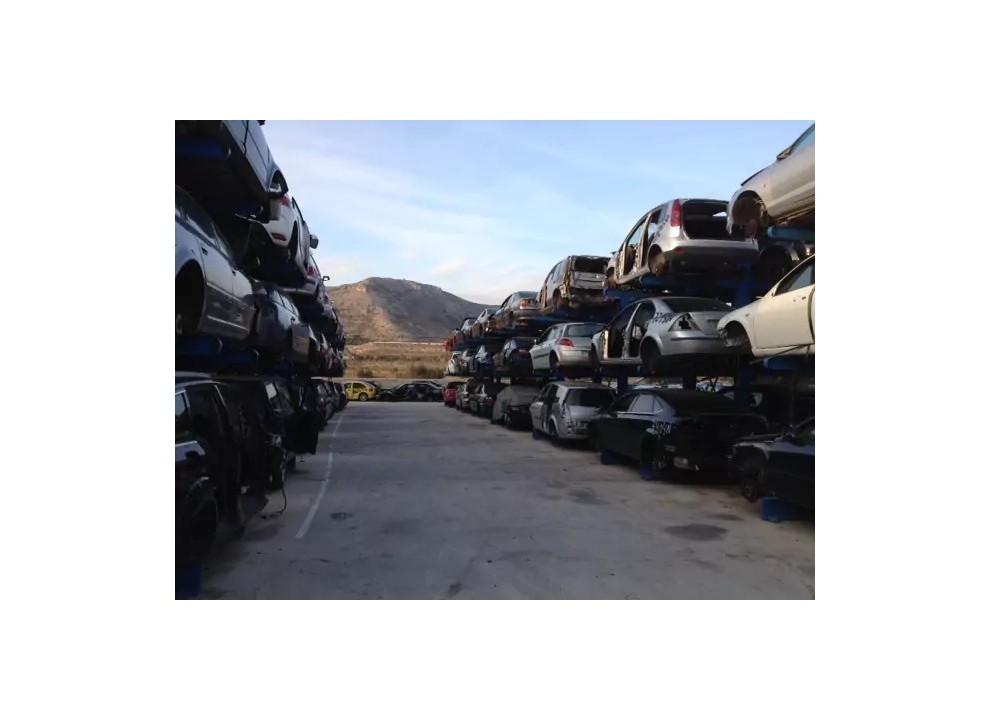 Desguace online: la alternativa económica para recambios originales.